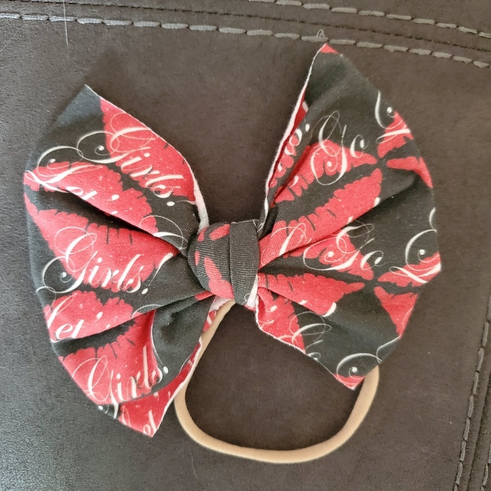 Okiegals boutique big bow on nude nylon